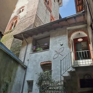 Sotto I Merli Apartment