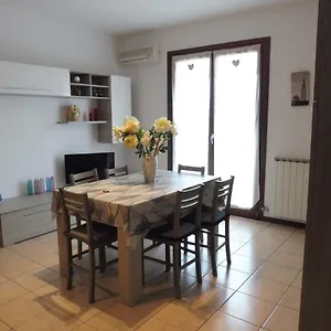 Villaggio Laguna App.to 5 E 38 Apartment