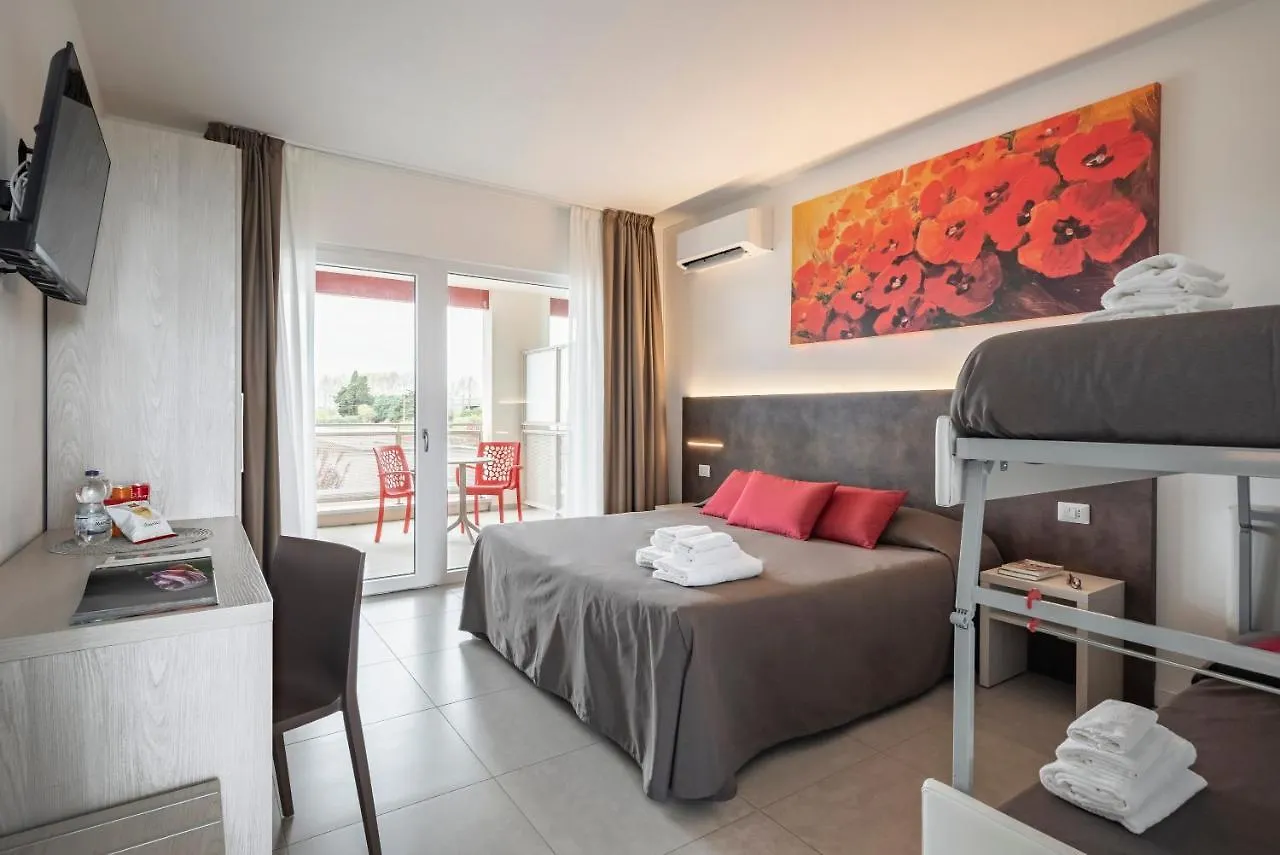 Vada Village 3*,  Italien